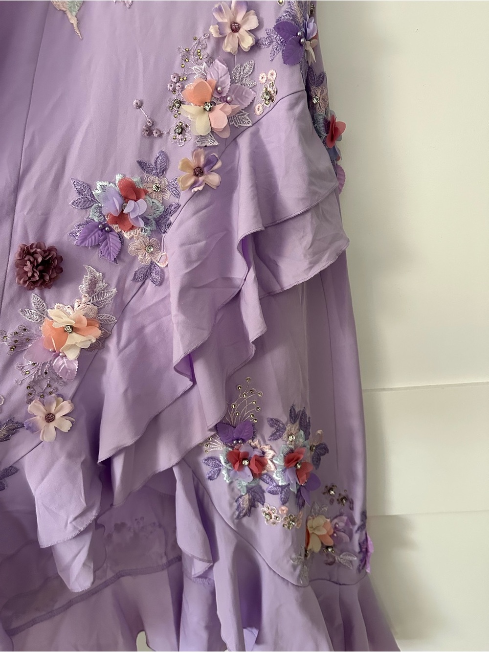 Disney Encanto Isabella Dress - Picture 3 of 11